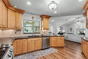 4765 Highlands Pl Cir, Lakeland, FL 33813 - Photo 5