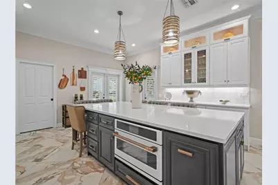6556 Crescent Lake Drive, Lakeland, FL 33813 - Photo 11