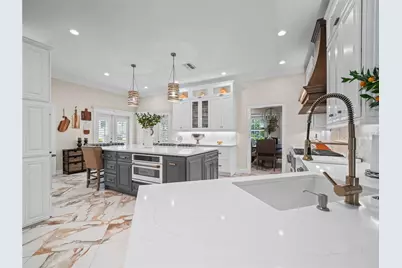 6556 Crescent Lake Drive, Lakeland, FL 33813 - Photo 3
