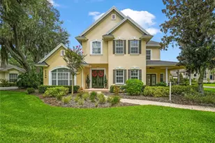 6556 Crescent Lake Dr, Lakeland, FL 33813 - Photo 1