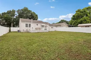 624 Kerneywood St, Lakeland, FL 33803 - Photo 27