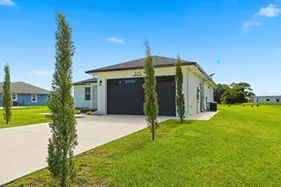 325 Monte Real Blvd, Sebring, FL 33876 - Photo 3