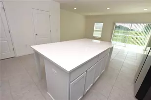 3913 Academia Ave, Lakeland, FL 33803 - Photo 7