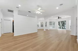 6760 Lake Clark Dr, Lakeland, FL 33813 - Photo 13