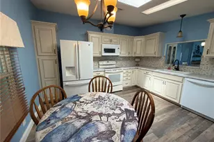 141 Victoria Dr, Haines City, FL 33844 - Photo 9