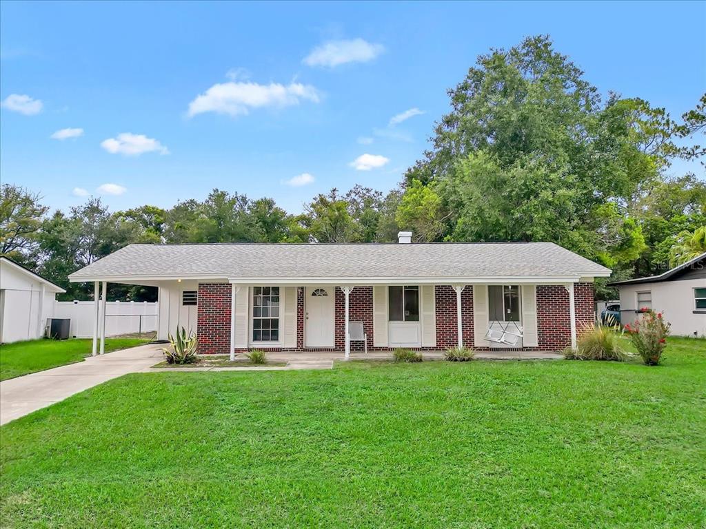5810 Driftwood Dr - 5810 Driftwood Dr, Lakeland, FL 33809 Luxury Property | Jose Angel Pina