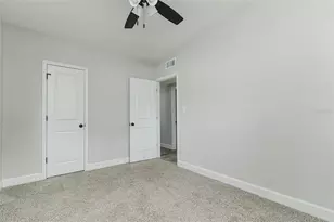 526 Victoria Blvd, Auburndale, FL 33823 - Photo 15