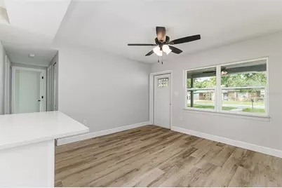526 Victoria Boulevard, Auburndale, FL 33823 - Photo 5