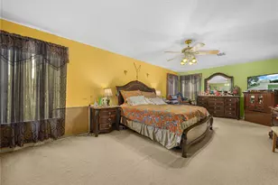7448 Hunters Greene Cir, Lakeland, FL 33810 - Photo 13