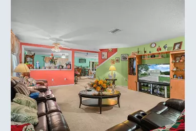 7448 Hunters Greene Circle, Lakeland, FL 33810 - Photo 5