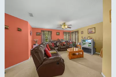 7448 Hunters Greene Circle, Lakeland, FL 33810 - Photo 17