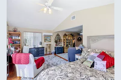 128 N Lake Florence Drive, Winter Haven, FL 33884 - Photo 13
