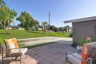 128 N Lake Florence Dr, Winter Haven, FL 33884 - Photo 43
