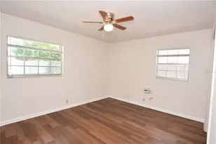 204 Chaucer Ln, Winter Haven, FL 33884 - Photo 9