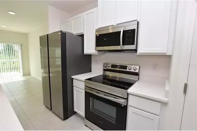 3905 Academia Avenue, Lakeland, FL 33803 - Photo 5