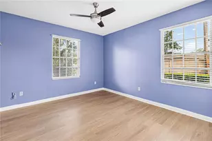 223 Windsor St, Lakeland, FL 33803 - Photo 9
