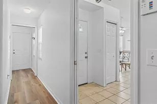 2175 Stoney Pointe Dr, Lakeland, FL 33813 - Photo 5