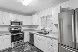 1032 E Palmetto Street E, Lakeland, FL 33801 - Photo 11
