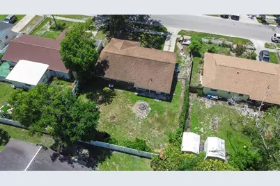 911 W Gaston Place, Tampa, FL 33604 - Photo 37
