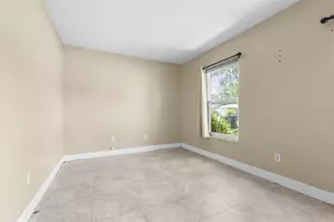 911 W Gaston Pl, Tampa, FL 33604 - Photo 23
