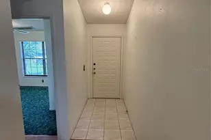 5911 N Fork Ct, Lakeland, FL 33809 - Photo 5