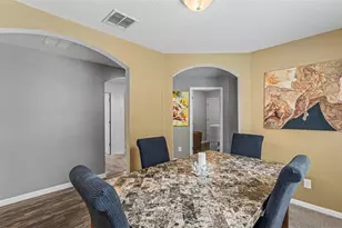 6302 Manitoba Dr, Lakeland, FL 33805 - Photo 9