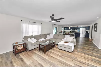4188 Festival Pointe Boulevard, Mulberry, FL 33860 - Photo 9