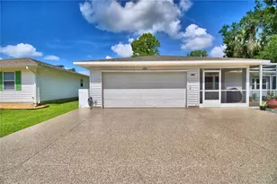 4789 Squire Hollow Dr, Lakeland, FL 33811 - Photo 7