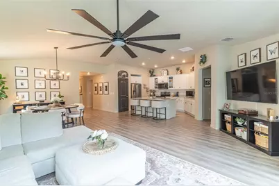 615 Valri Park Drive, Valrico, FL 33594 - Photo 3