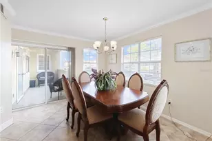 1025 Villagio Cir, Sarasota, FL 34237 - Photo 7