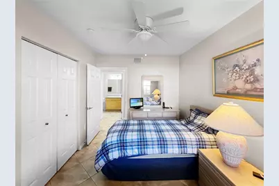 1025 Villagio Circle #101, Sarasota, FL 34237 - Photo 21