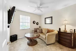 1025 Villagio Cir, Sarasota, FL 34237 - Photo 17