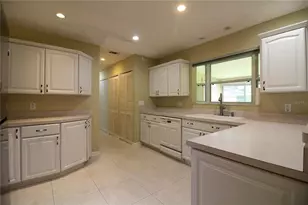 1311 Glenview Ln, Lakeland, FL 33813 - Photo 13