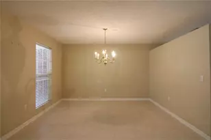 1311 Glenview Ln, Lakeland, FL 33813 - Photo 9