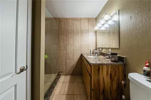 5934 Ridge Dr, Lakeland, FL 33813 - Photo 21