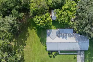 5934 Ridge Dr, Lakeland, FL 33813 - Photo 5