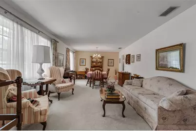 402 Aberdeen Court N, Lakeland, FL 33813 - Photo 3