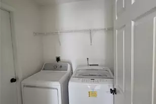3127 Valley Vista Cir, Lakeland, FL 33812 - Photo 7