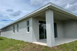 1055 Sugarwood St, Davenport, FL 33837 - Photo 9
