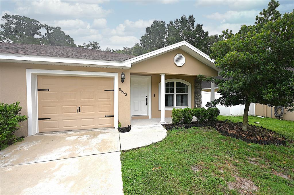 5662 Tower Palms Ln - 5662 Tower Palms Ln, Lakeland, FL 33811 Luxury Property | Jose Angel Pina