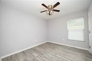 5662 Tower Palms Ln, Lakeland, FL 33811 - Photo 27