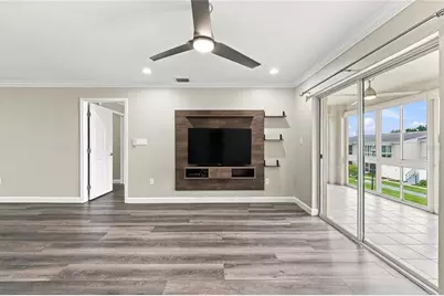 689 Lake Howard Drive NW #213, Winter Haven, FL 33880 - Photo 13