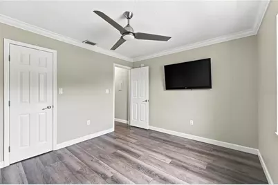 689 Lake Howard Drive NW #213, Winter Haven, FL 33880 - Photo 33