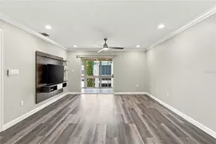 689 Lake Howard Dr NW, Winter Haven, FL 33880 - Photo 17