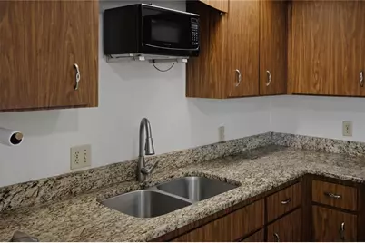101 Lake Hunter Drive #11, Lakeland, FL 33803 - Photo 3