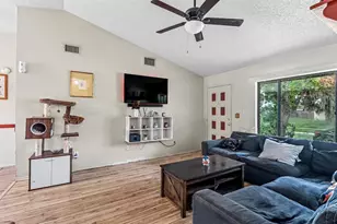 2110 Johnson Loop, Plant City, FL 33563 - Photo 5