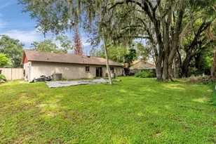 2110 Johnson Loop, Plant City, FL 33563 - Photo 27