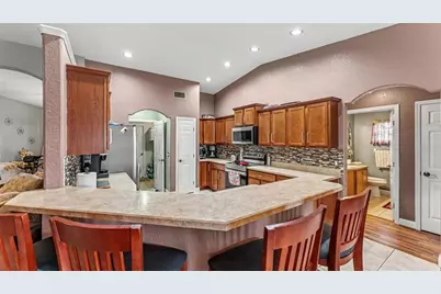 104 Bentley Oaks Boulevard, Auburndale, FL 33823 - Photo 29