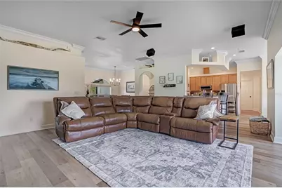 2818 Mayday Drive, Plant City, FL 33565 - Photo 11