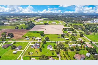 2818 Mayday Drive, Plant City, FL 33565 - Photo 35